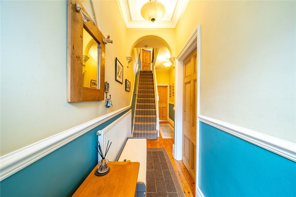 Property photo 3 of 29 Picture No. 08