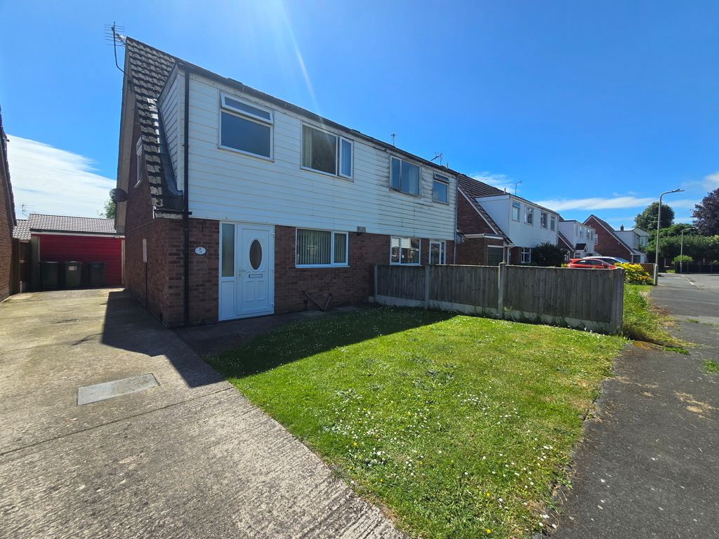 Property photo 1 of 17 1000099788