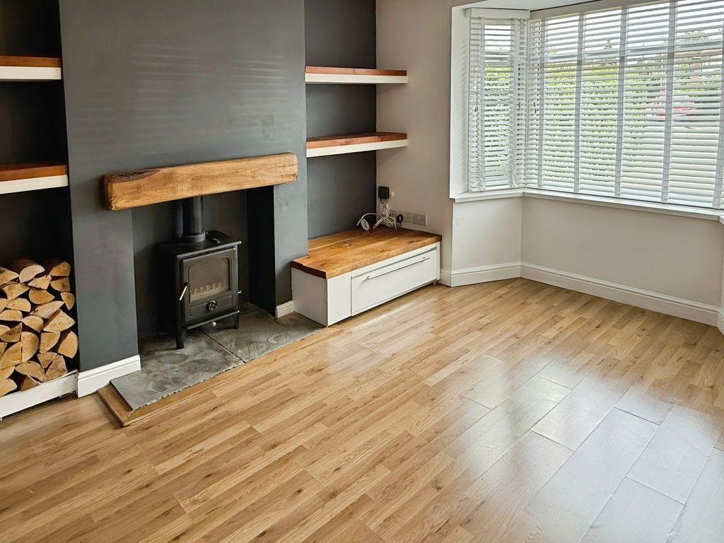 Property photo 2 of 24
