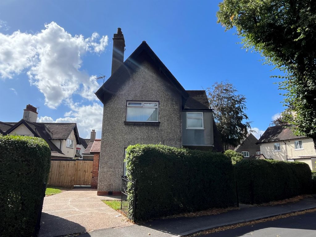 Property photo 1 of 17