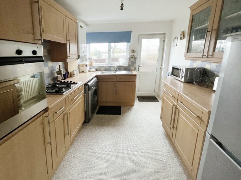 Property photo 3 of 8