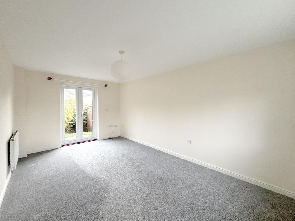 Property photo 2 of 19 Img_3836.Jpg