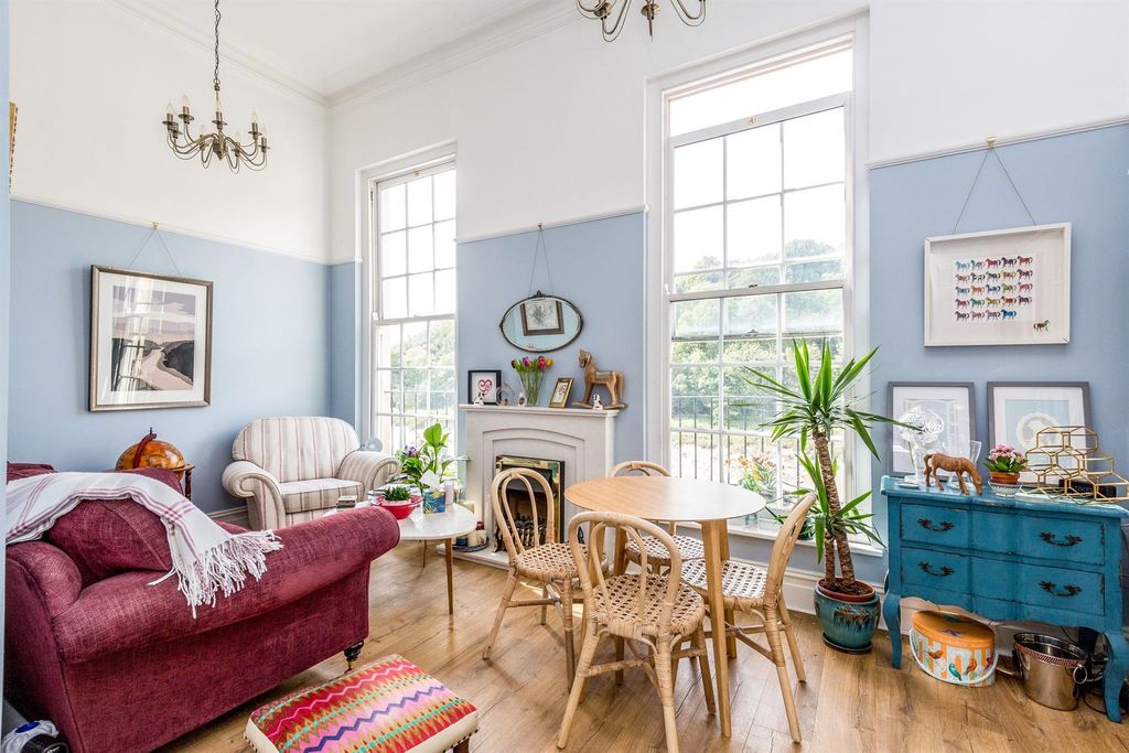 Property photo 2 of 8 Living Room