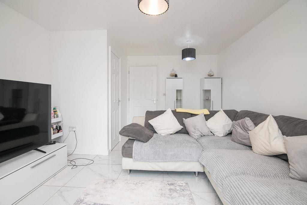 Property photo 2 of 19 Newhomeway-19.Jpg