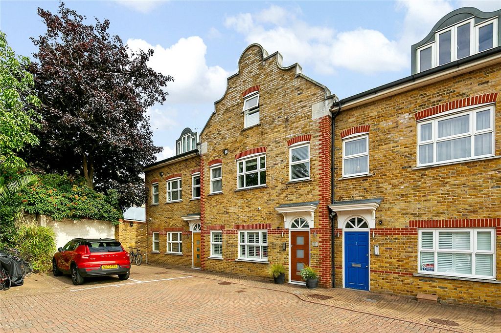 Property photo 1 of 17 Picture No. 18