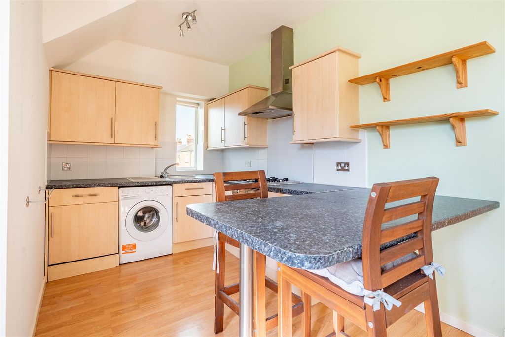 Property photo 3 of 11 MC-6.Jpg