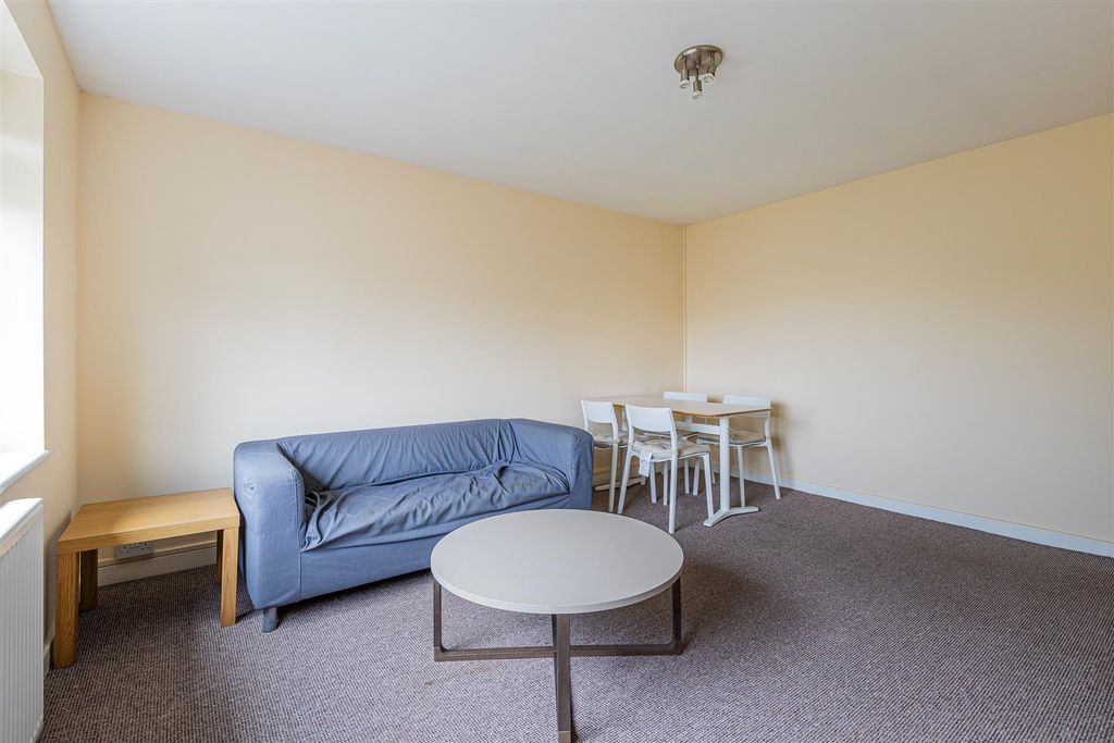 Property photo 3 of 13 Dorchester Court 3-5.Jpg