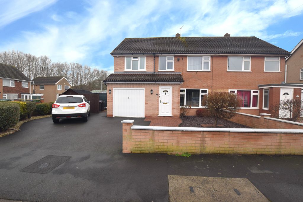 Property photo 1 of 22