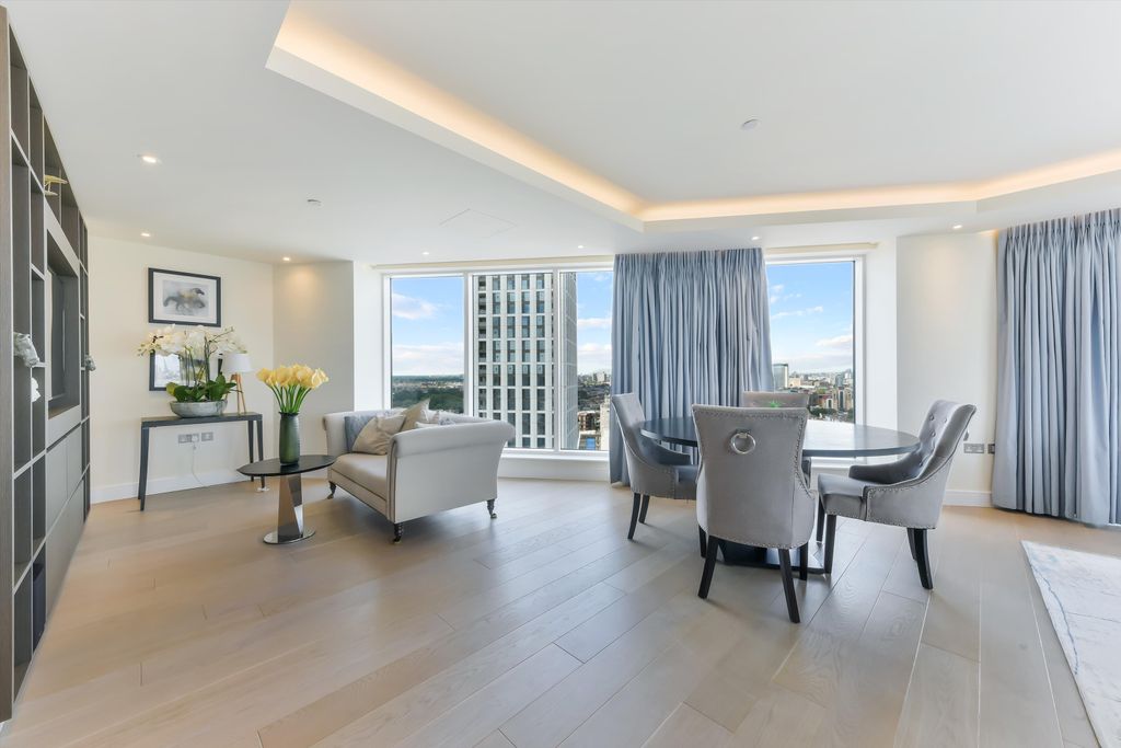 Property photo 2 of 16 Image