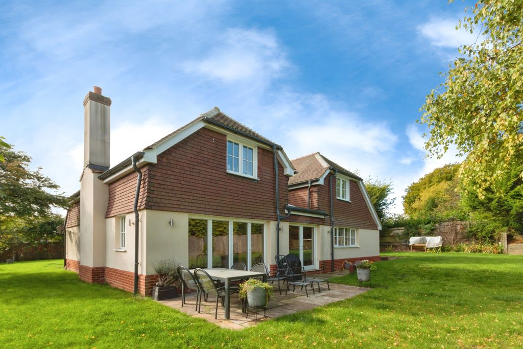 Property photo 1 of 17 Photography