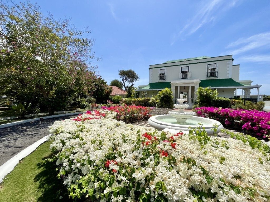 Property photo 1 of 5