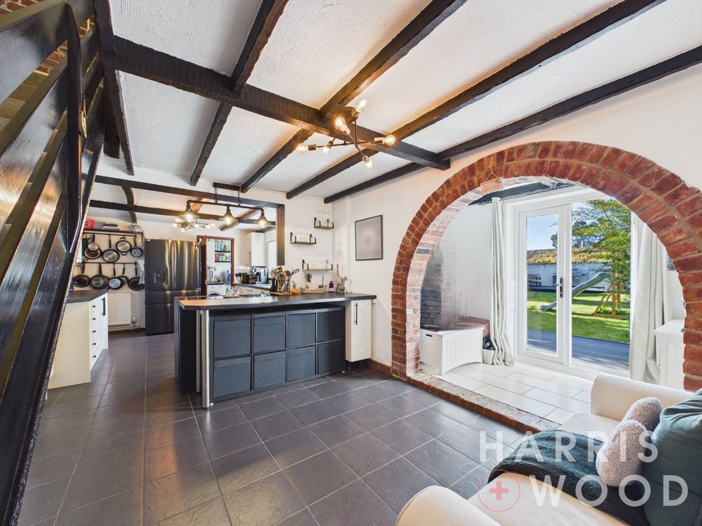 Property photo 3 of 33 5117547