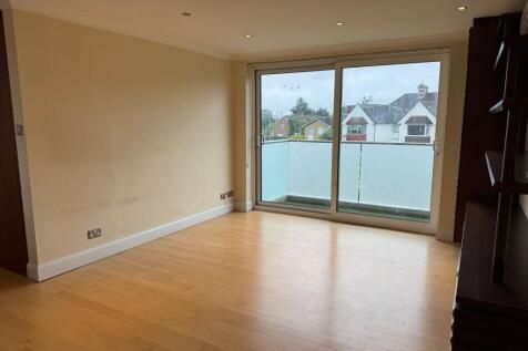 Property photo 3 of 15 85138_Flat_The_Vale_Golders_Green_London_Nw11_8St_2S_Img_02_0000_Max_476x317