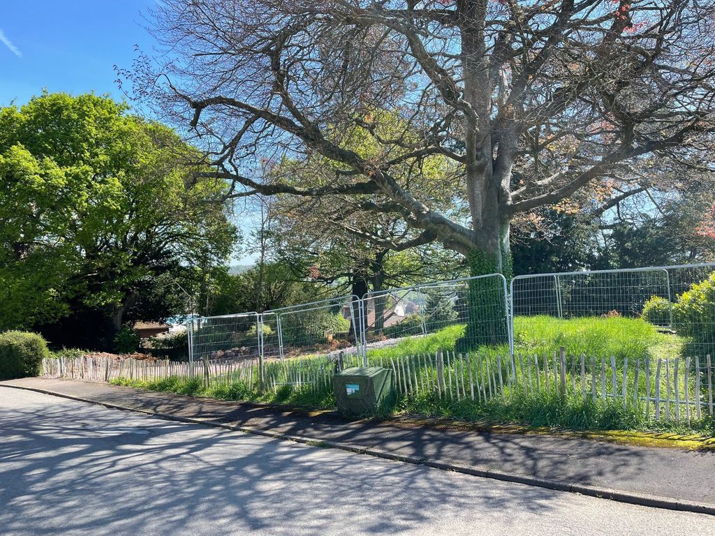 Property photo 2 of 3 Road Frontage