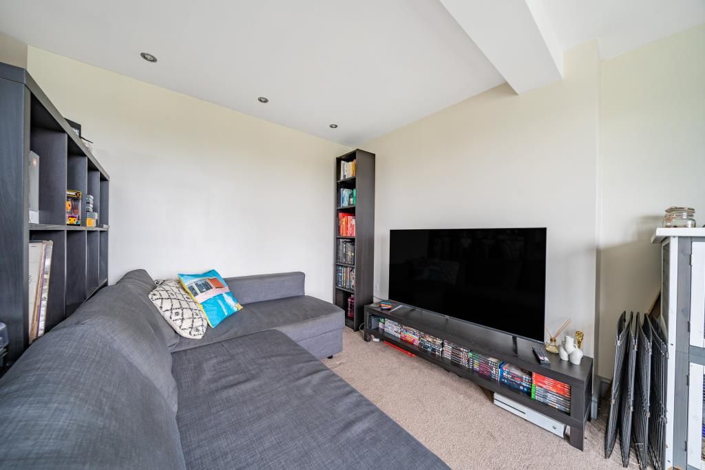 Property photo 3 of 10 Living Room