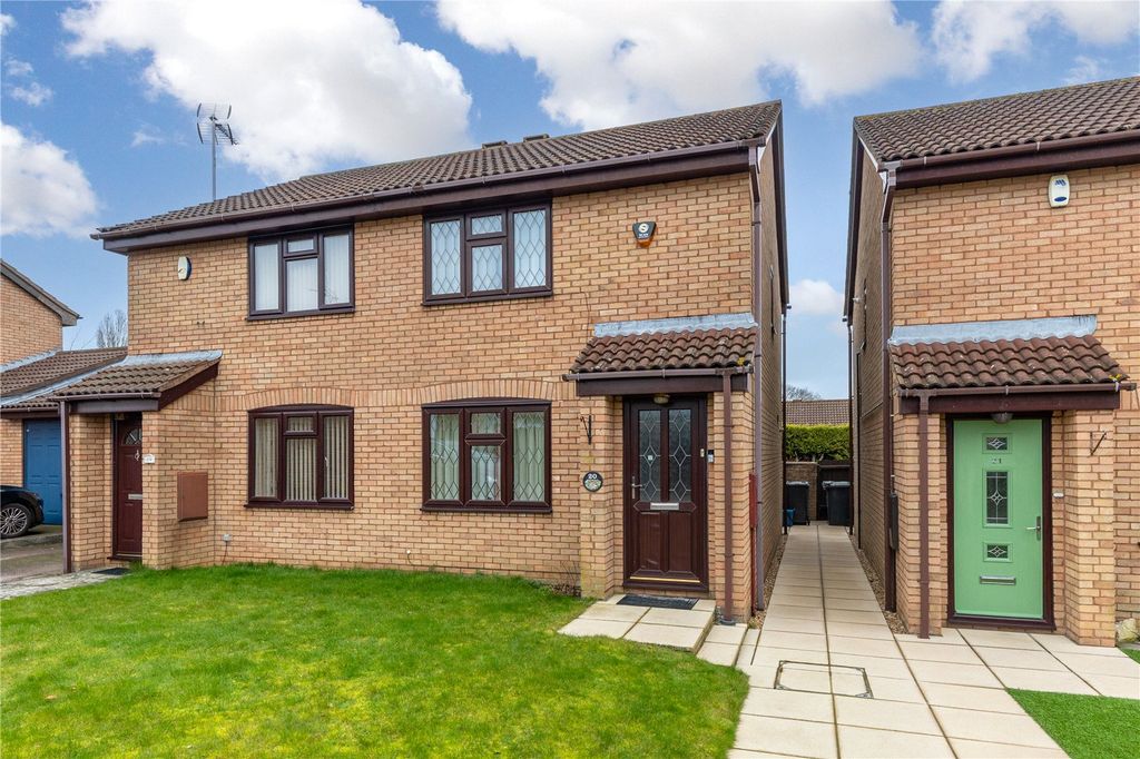 Property photo 1 of 20 Picture No. 02