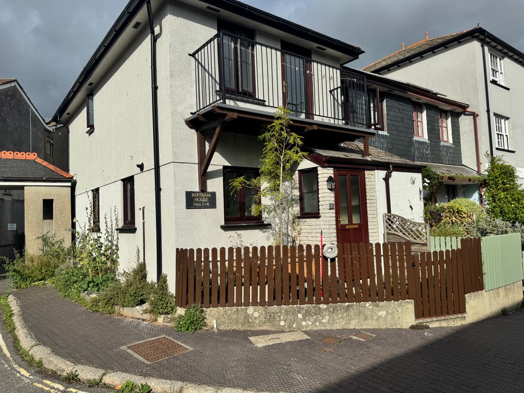 Property photo 1 of 13 Ext Front