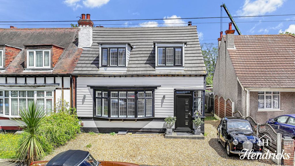 Property photo 1 of 29