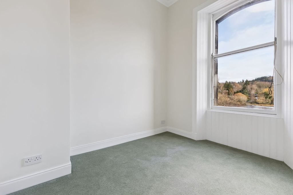 Additional image 5 of 3 bed flat for saleTay Street, Perth PH2