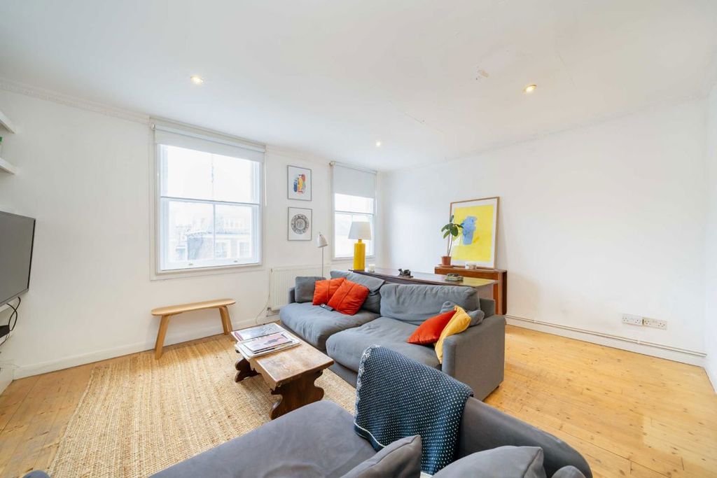 Property photo 3 of 7