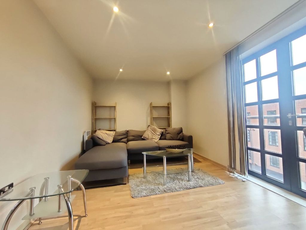 Property photo 3 of 7 Picture No. 14