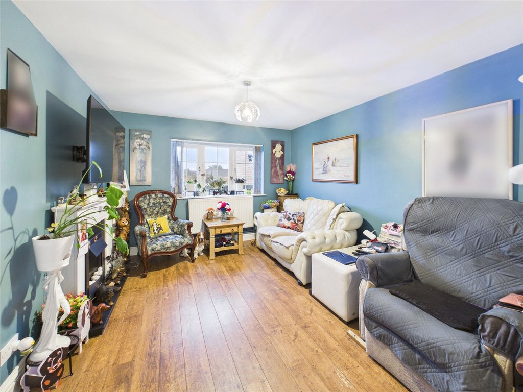 Property photo 3 of 16 Picture No. 03