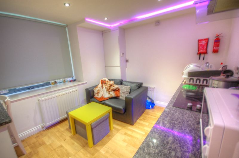 Property photo 1 of 4 Photo 3