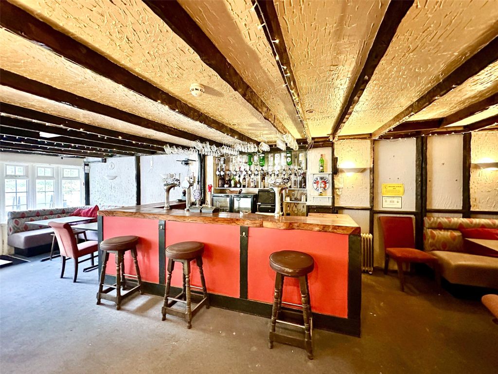 Property photo 3 of 27 Picture No. 10