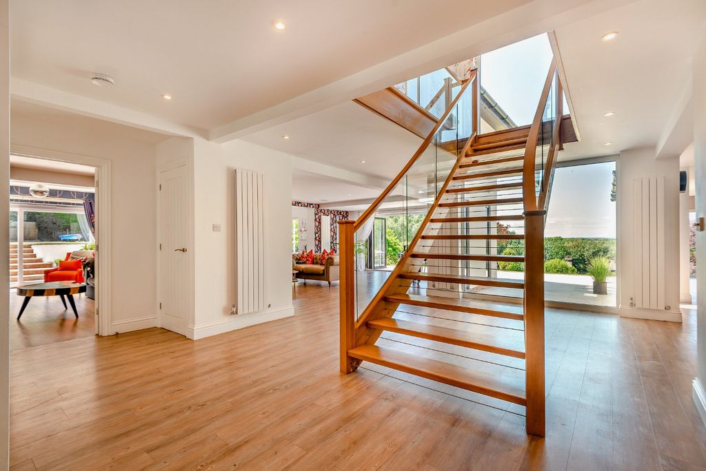 Additional image 4 of 5 bed equestrian for saleChurt Road, Churt, Farnham, Surrey GU10
