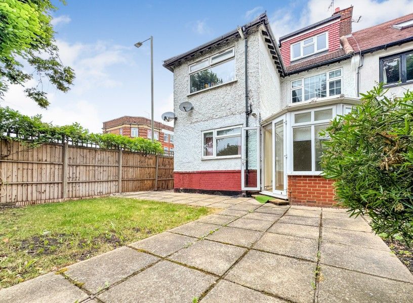 Property photo 3 of 15