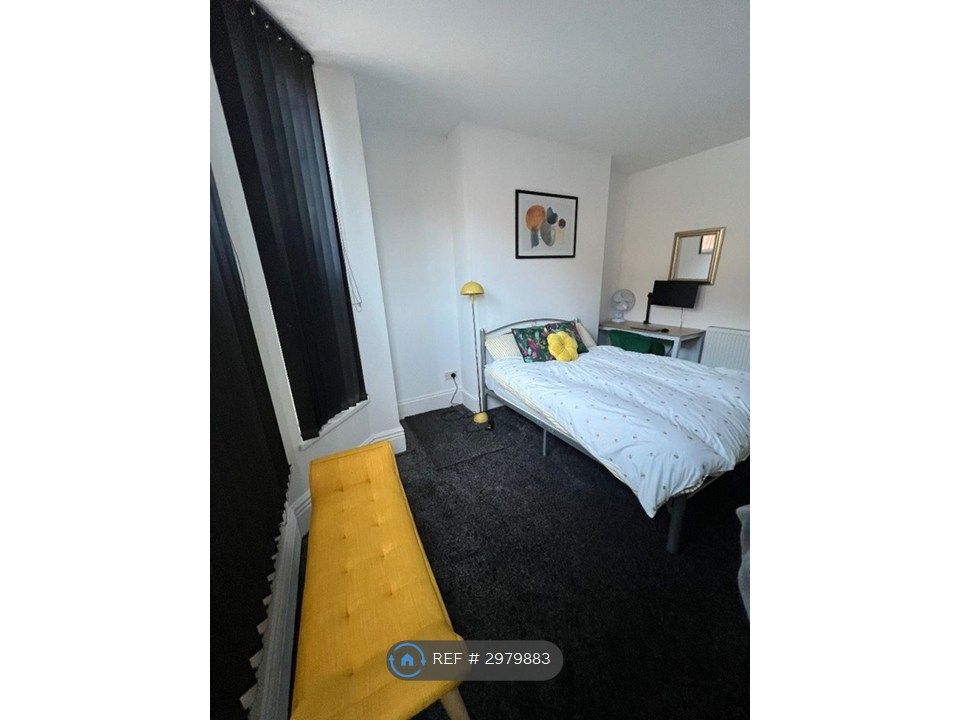 Property photo 3 of 23