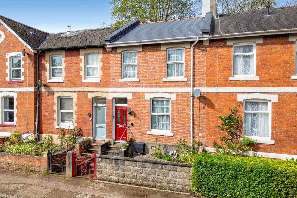 Property photo 1 of 14