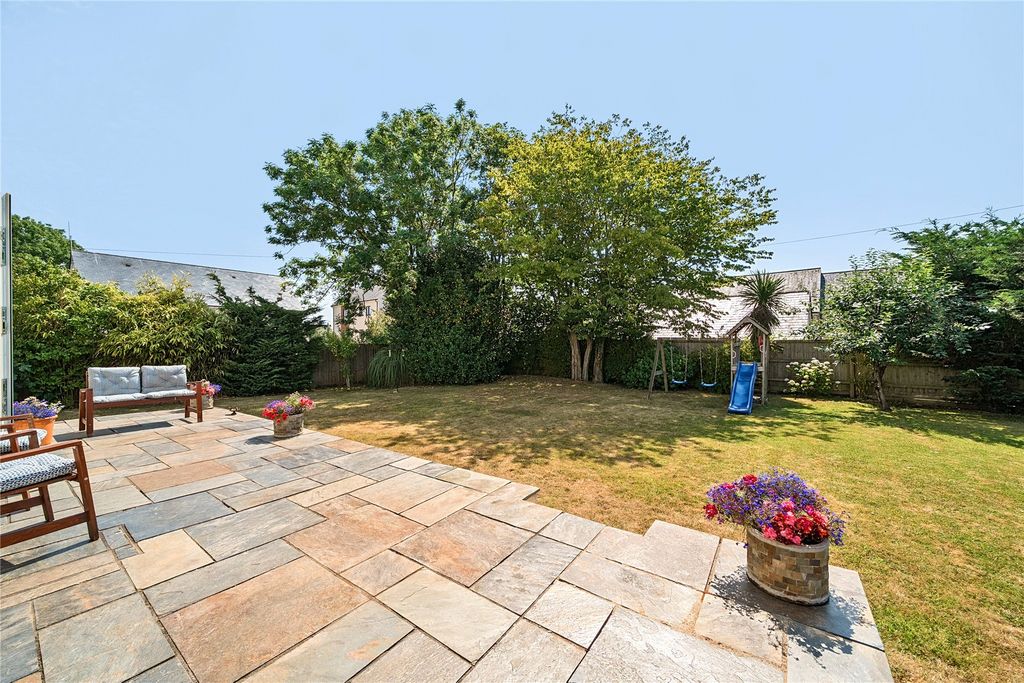 Property photo 3 of 12 Patio