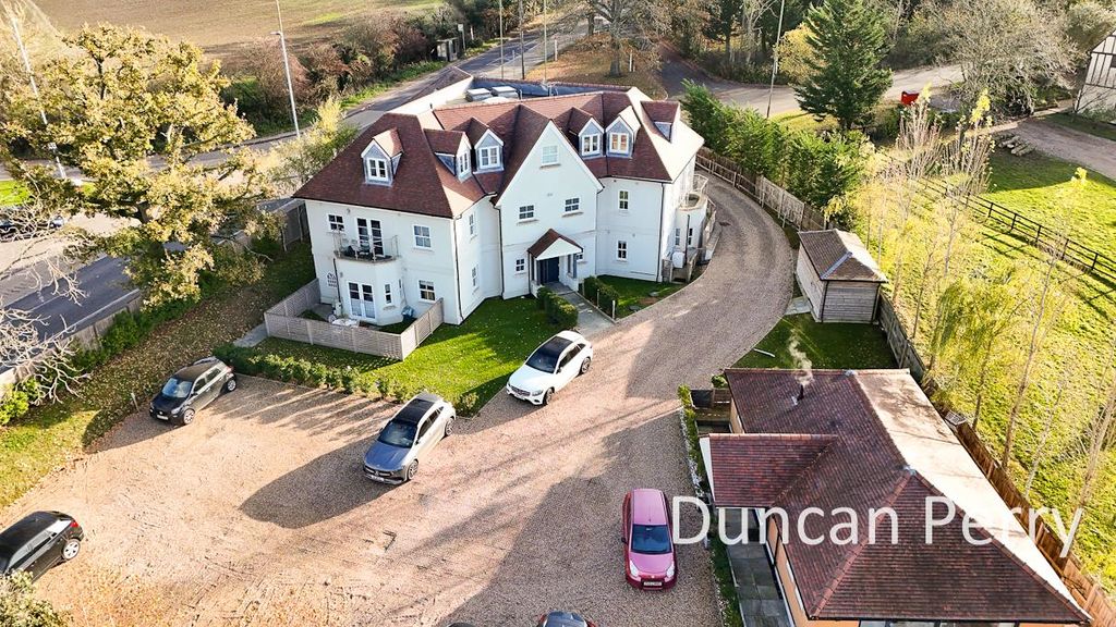 Additional image 12 of 2 bed flat for saleBell Lane, Brookmans Park AL9