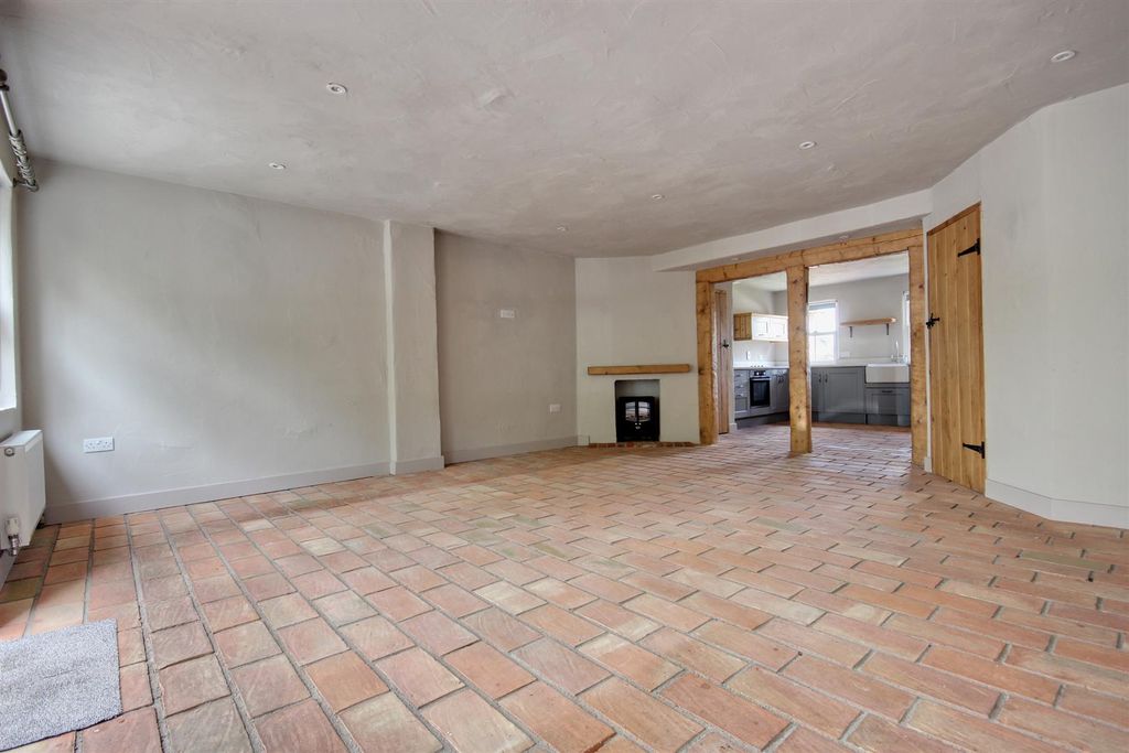 Property photo 2 of 21 Finkle (11).Jpg