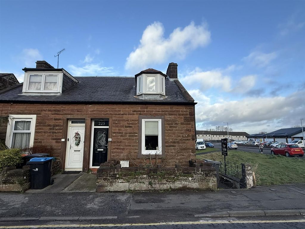 Property photo 1 of 20 Front.Jpeg