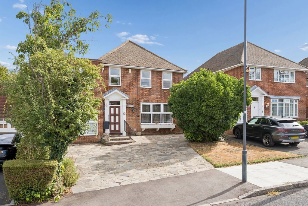 Property photo 1 of 17