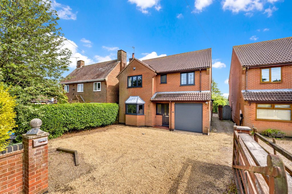 Property photo 1 of 39