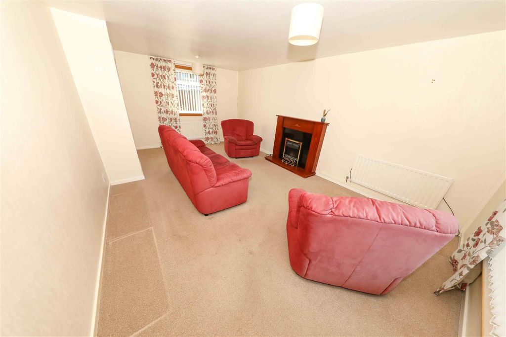 Property photo 3 of 26 C