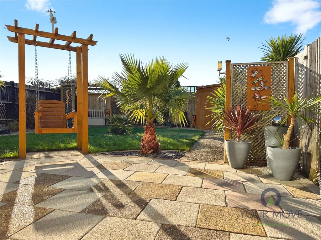 Property photo 2 of 26 Garden