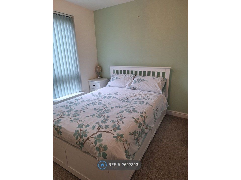 Property photo 2 of 12 Double Bed