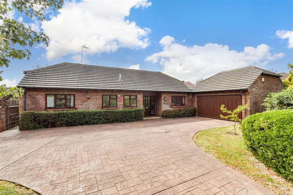 Property photo 1 of 15 H45Tw - External (Web)