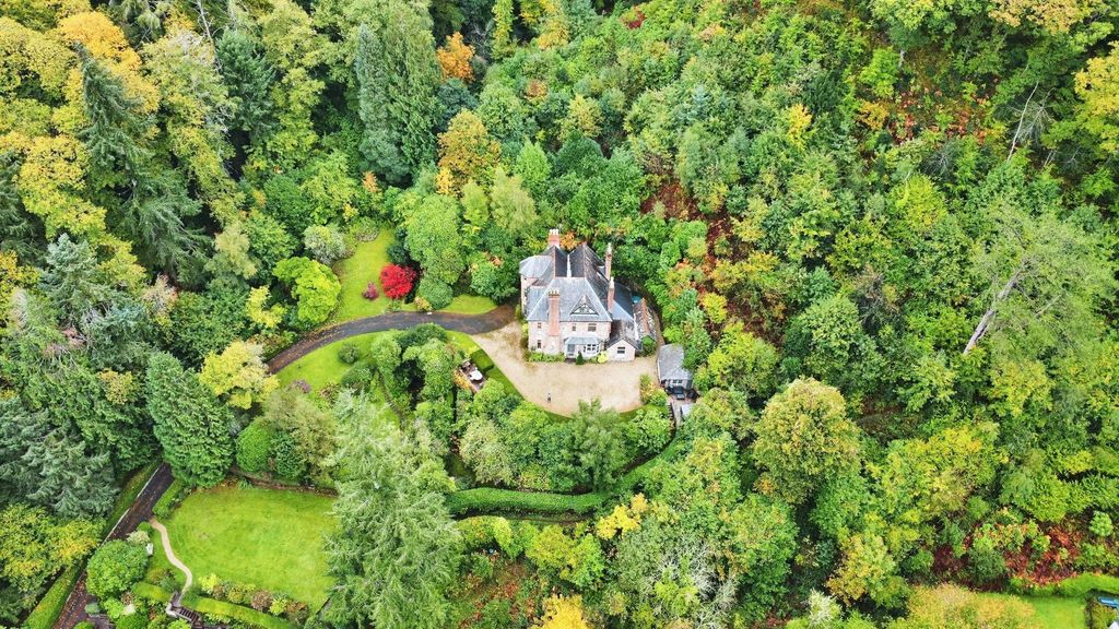 Property photo 1 of 73