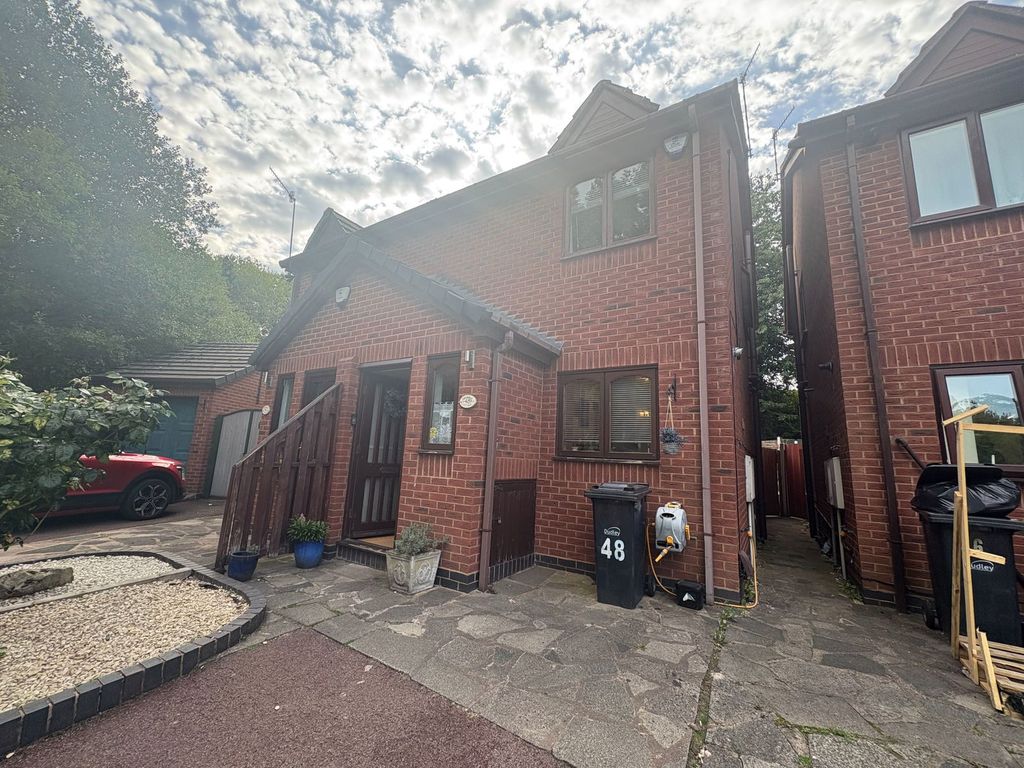 Property photo 1 of 9
