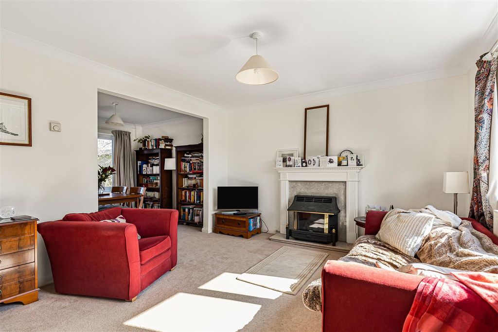 Property photo 3 of 20 3_76278.Jpg