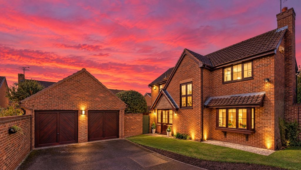 Property photo 1 of 41 5535032