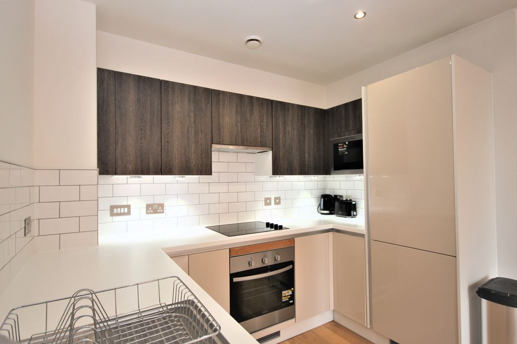 Property photo 2 of 6