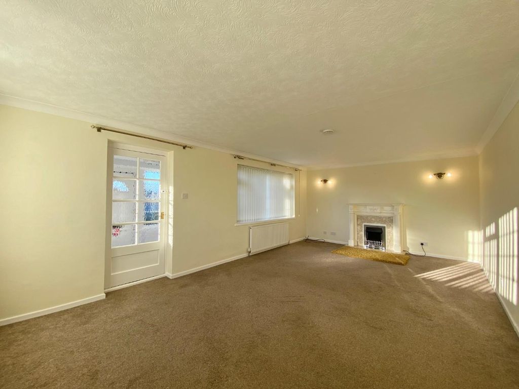 Property photo 3 of 21 7.Jpg