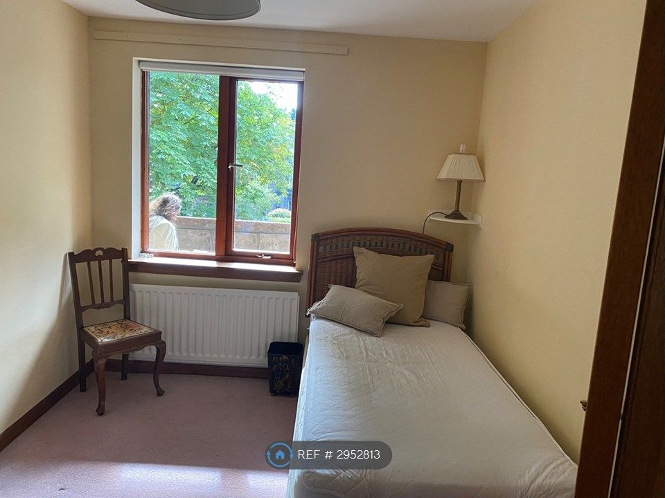 Property photo 3 of 8