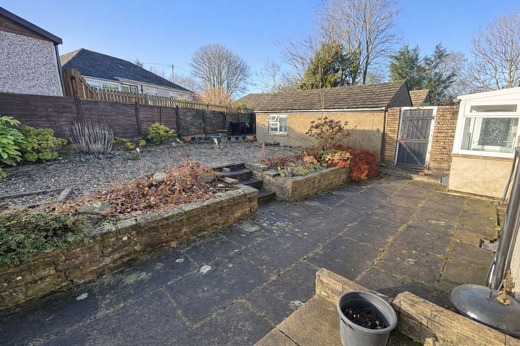 Property photo 2 of 16 Back Garden